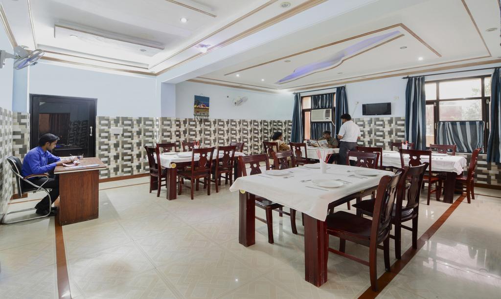 Fabhotel Prashant Palace Mysore Luaran gambar