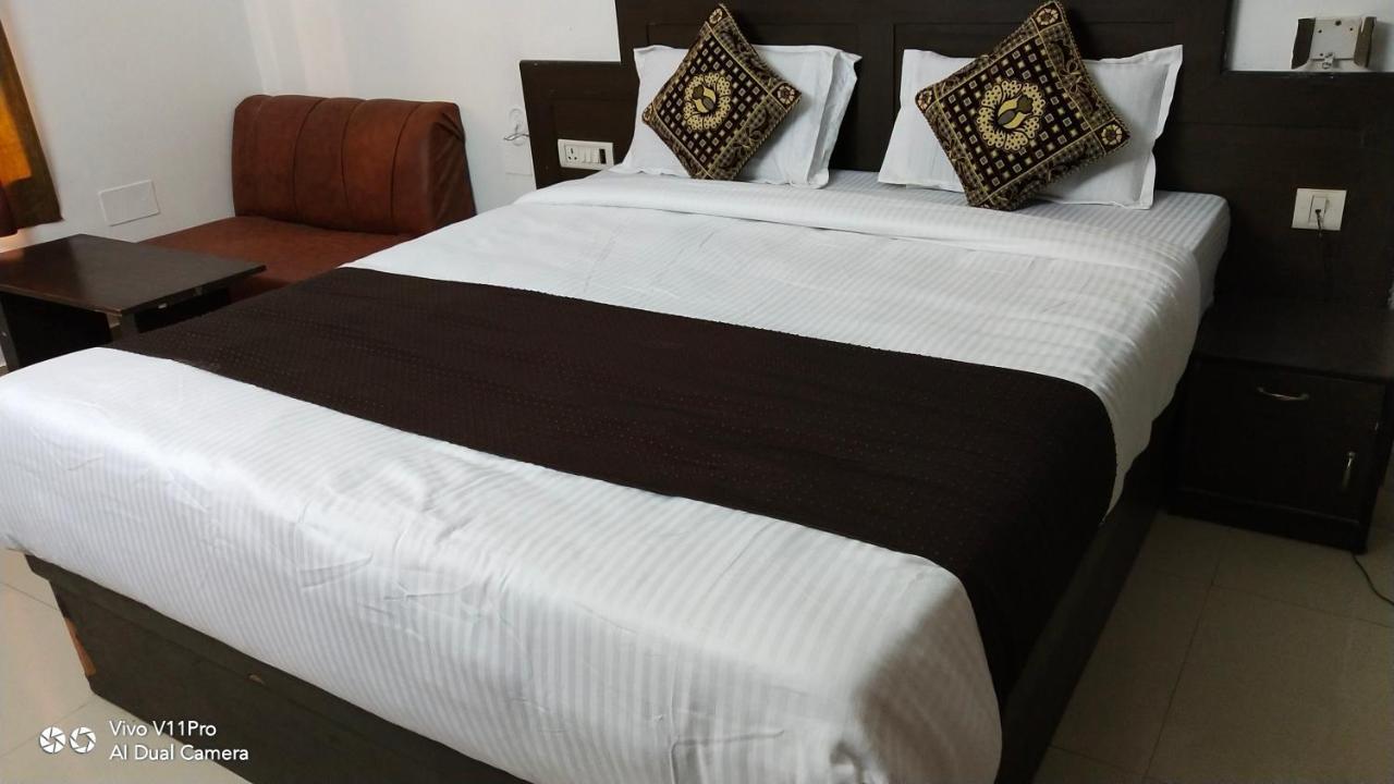 Fabhotel Prashant Palace Mysore Luaran gambar